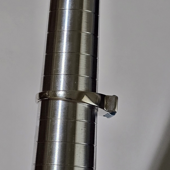 Vintage Sterling Silver ring with blue emerald cut stone size 7 - Picture 11 of 16